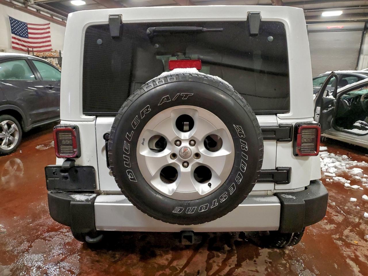 2015 JEEP WRANGLER UNLIMITED SAHARA photo 11