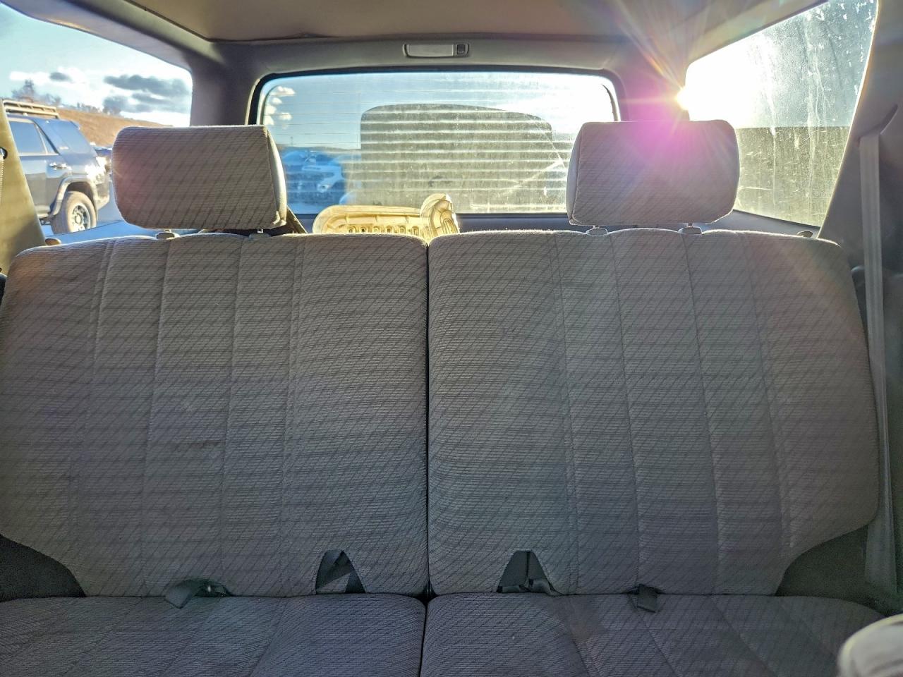 1997 TOYOTA 4RUNNER SR5 photo 10