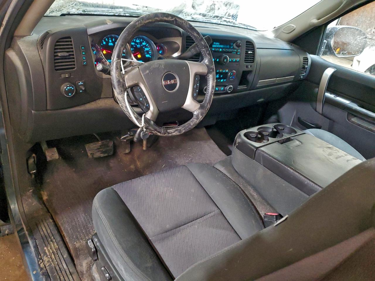 2010 GMC SIERRA K1500 SLE photo 8