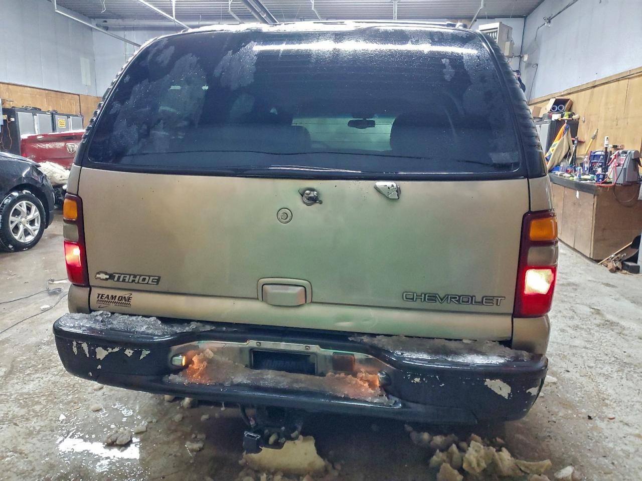 2000 CHEVROLET TAHOE K1500 photo 6