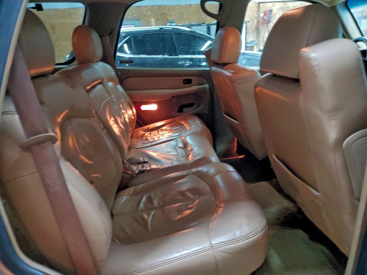2000 CHEVROLET TAHOE K1500 photo 11