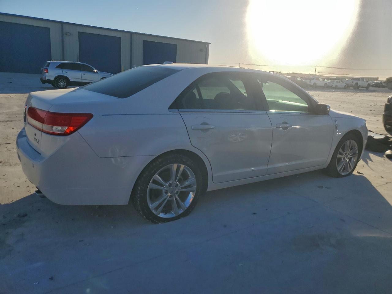 2012 LINCOLN MKZ photo 3