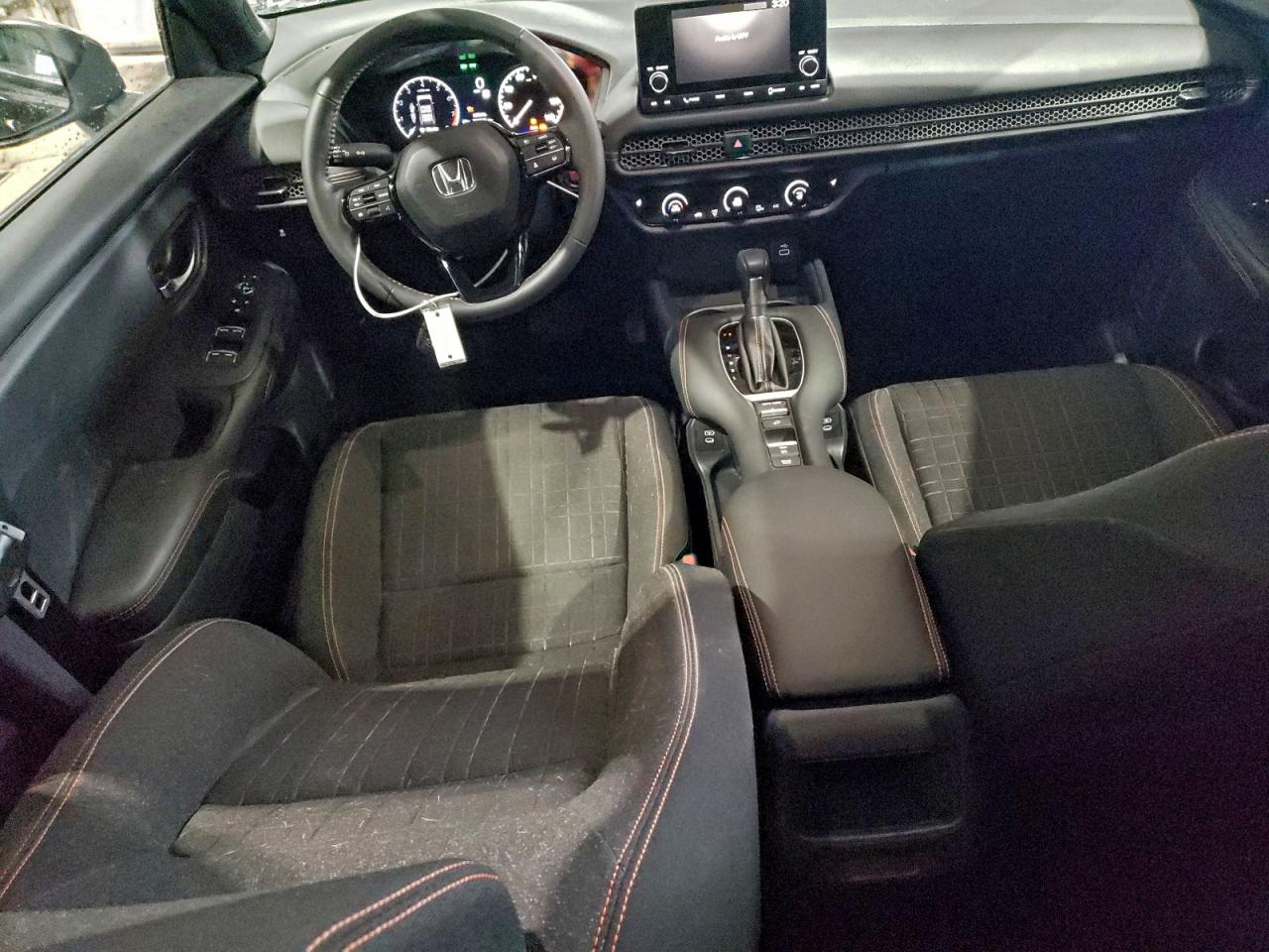 2024 HONDA HR-V SPORT photo 8