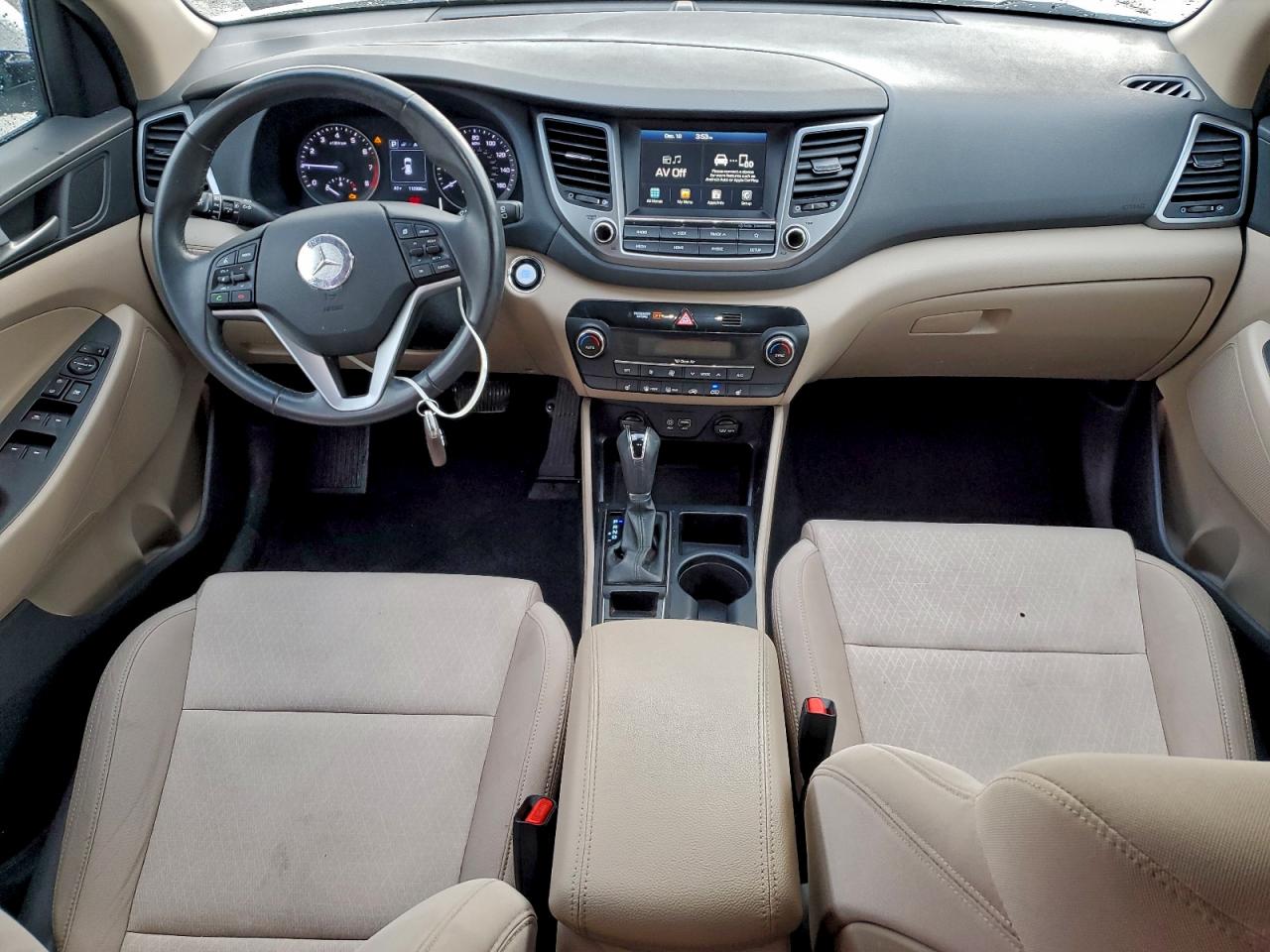 2018 HYUNDAI TUCSON VALUE photo 15
