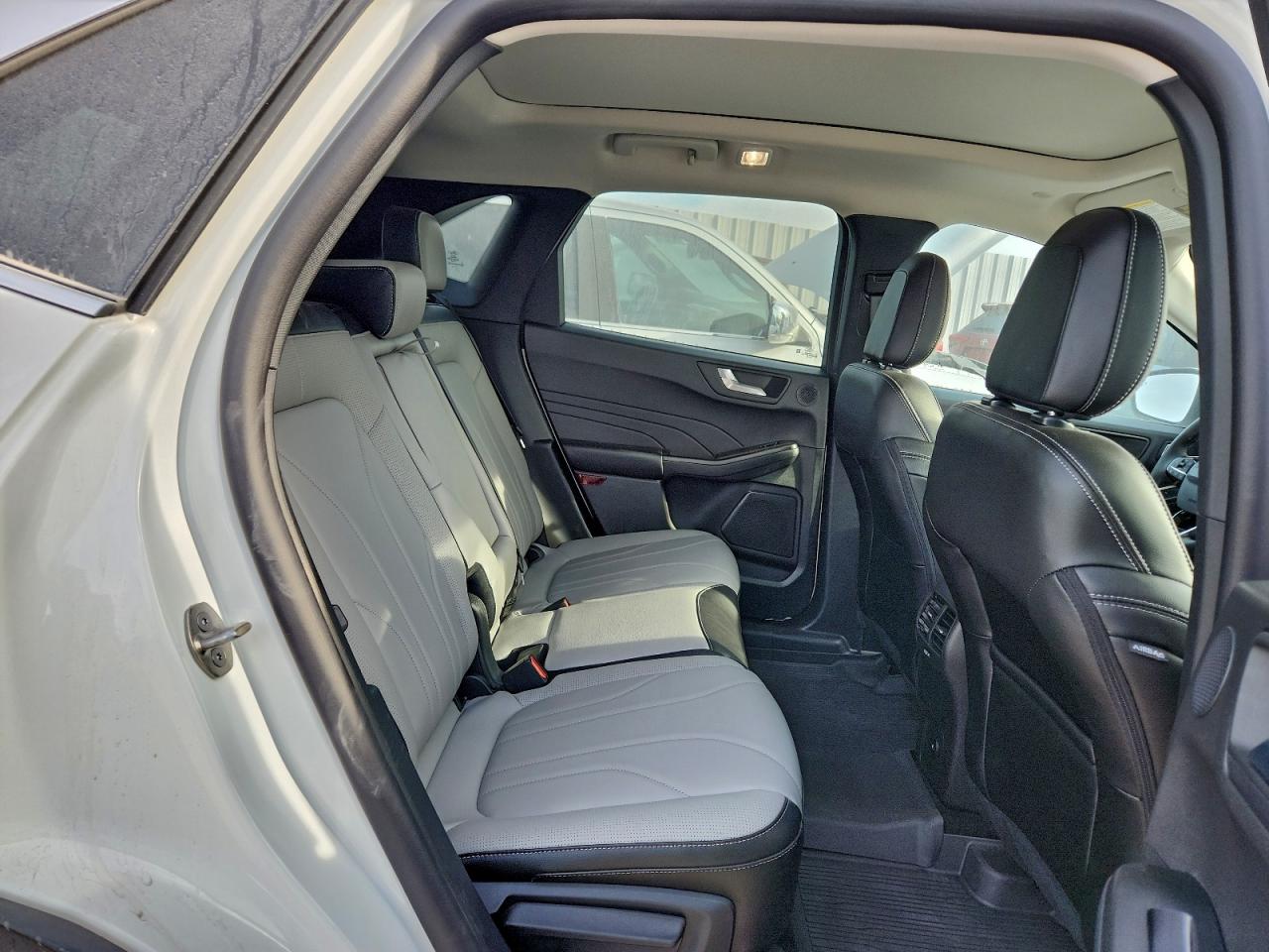 2025 FORD ESCAPE photo 19