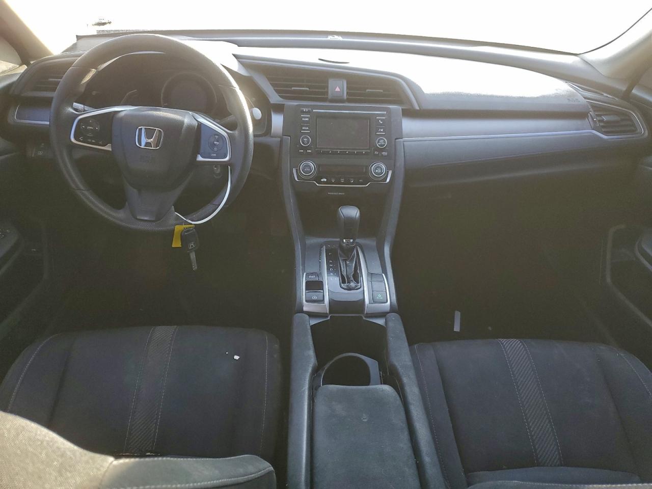 2017 HONDA CIVIC LX photo 15