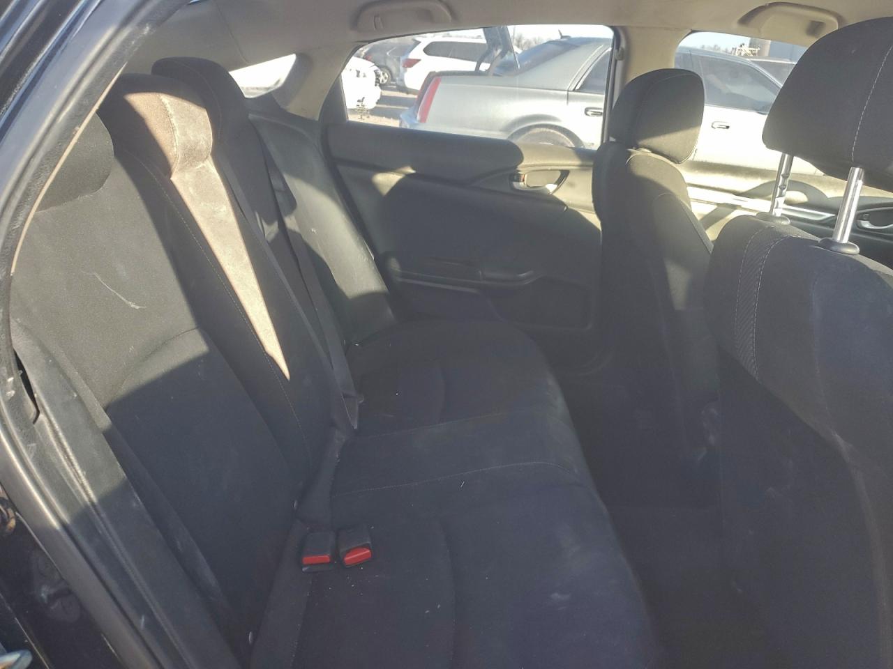 2017 HONDA CIVIC LX photo 19