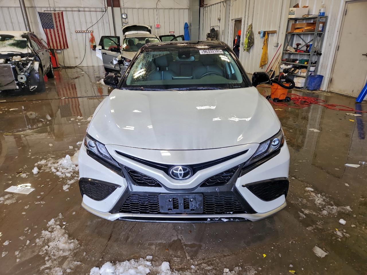 2023 TOYOTA CAMRY XSE photo 5