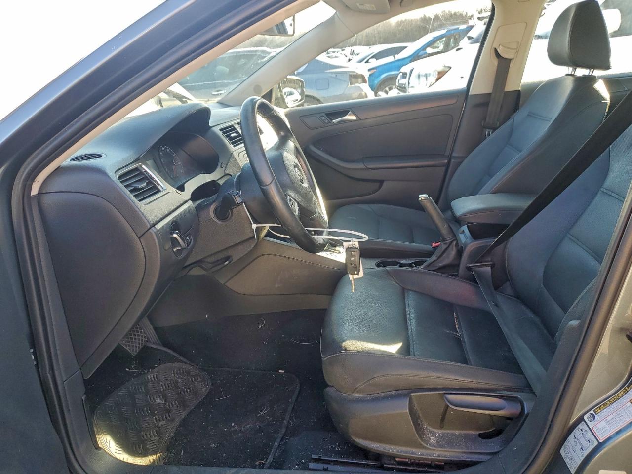 2011 VOLKSWAGEN JETTA SE photo 19