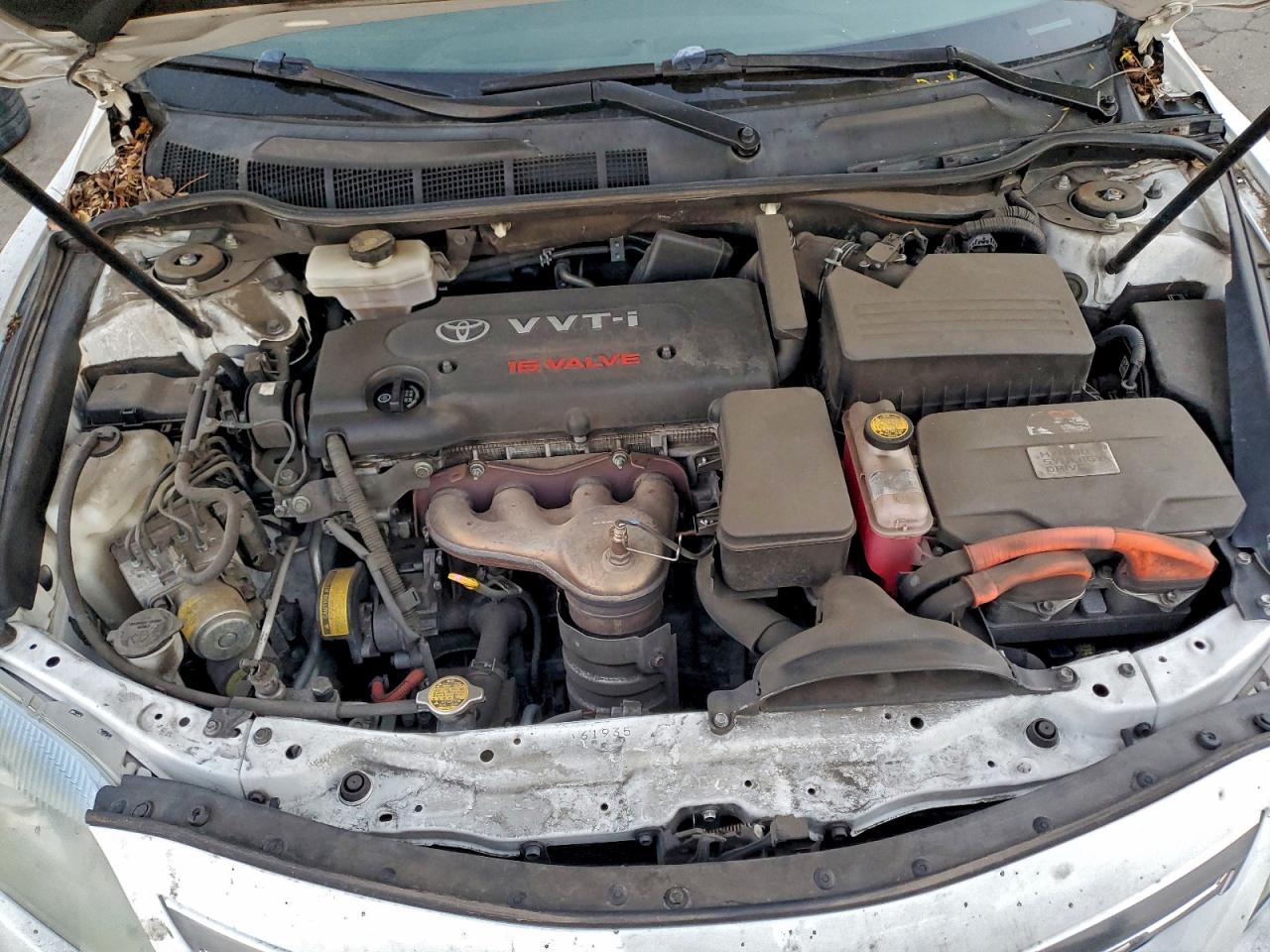 2011 TOYOTA CAMRY HYBRID photo 11