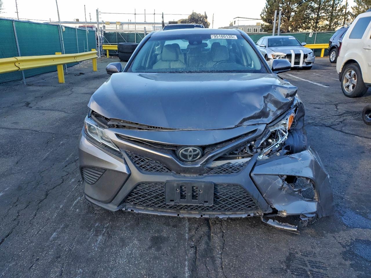 2018 TOYOTA CAMRY L photo 9