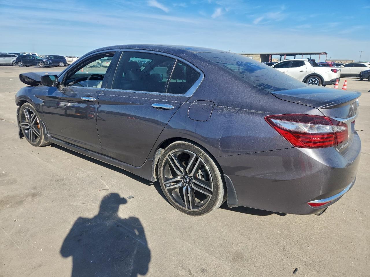 2016 HONDA ACCORD SPORT photo 3