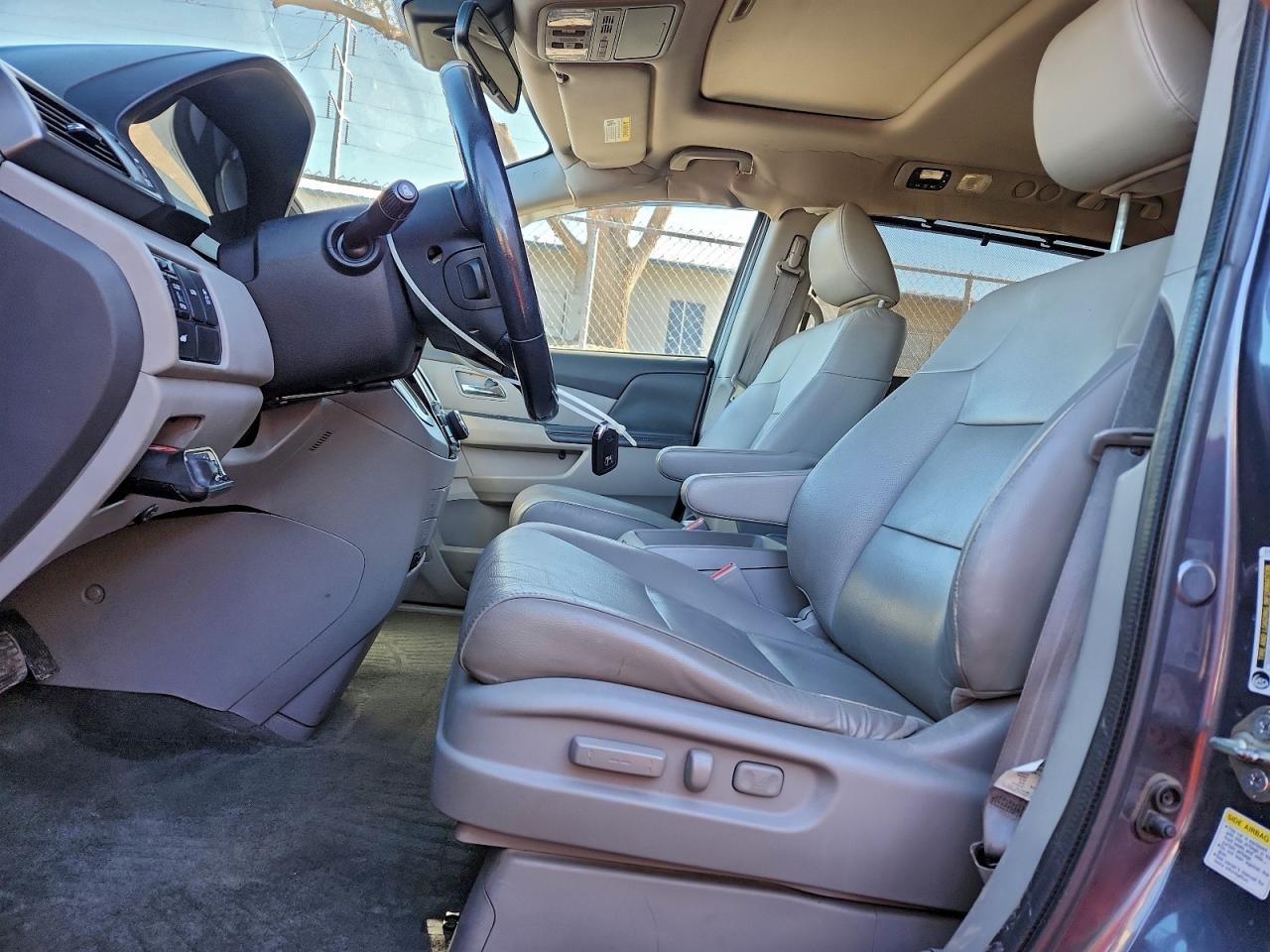 2016 HONDA ODYSSEY EXL photo 7