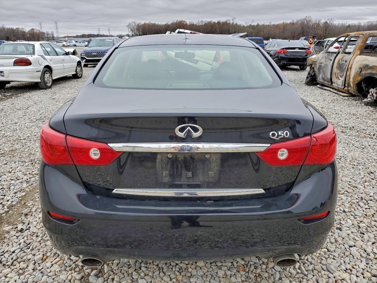 2015 INFINITI Q50 BASE photo 6