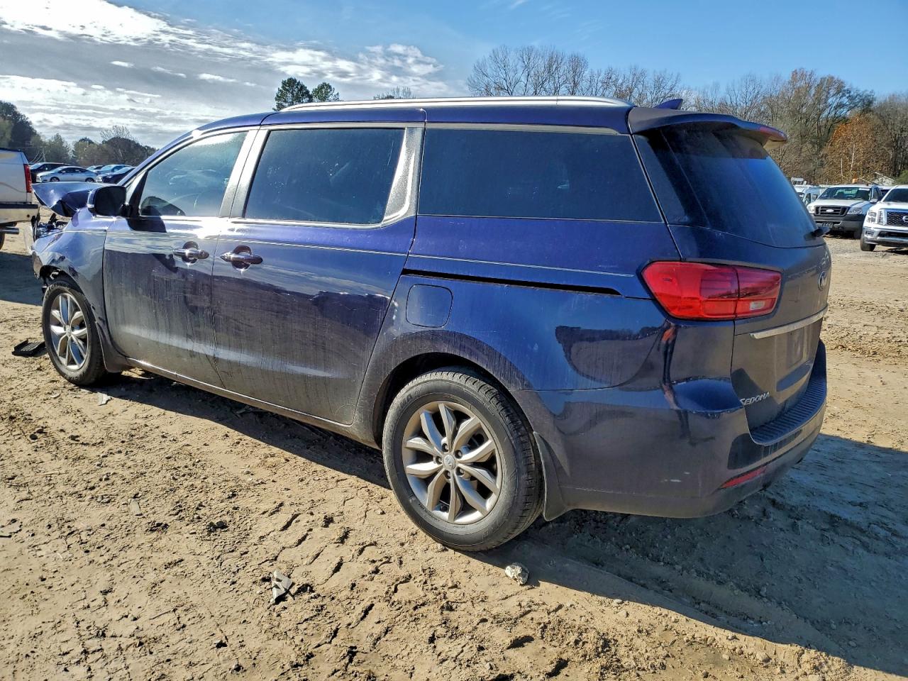 2019 KIA SEDONA LX photo 4