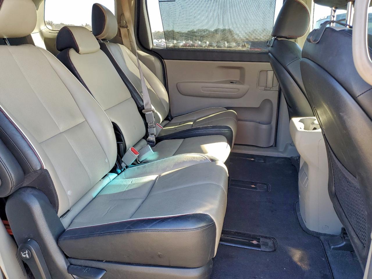 2019 KIA SEDONA LX photo 31