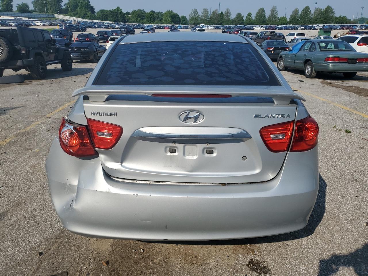 2010 HYUNDAI ELANTRA GLS photo 16