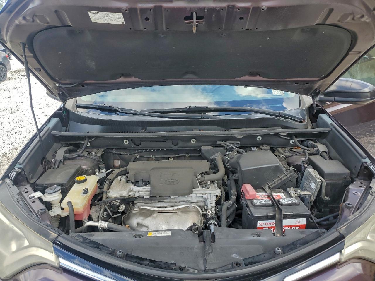 2017 TOYOTA RAV4 LE photo 21