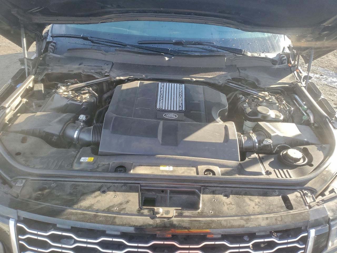 2019 LAND ROVER RANGE ROVER SUPERCHARGED photo 12