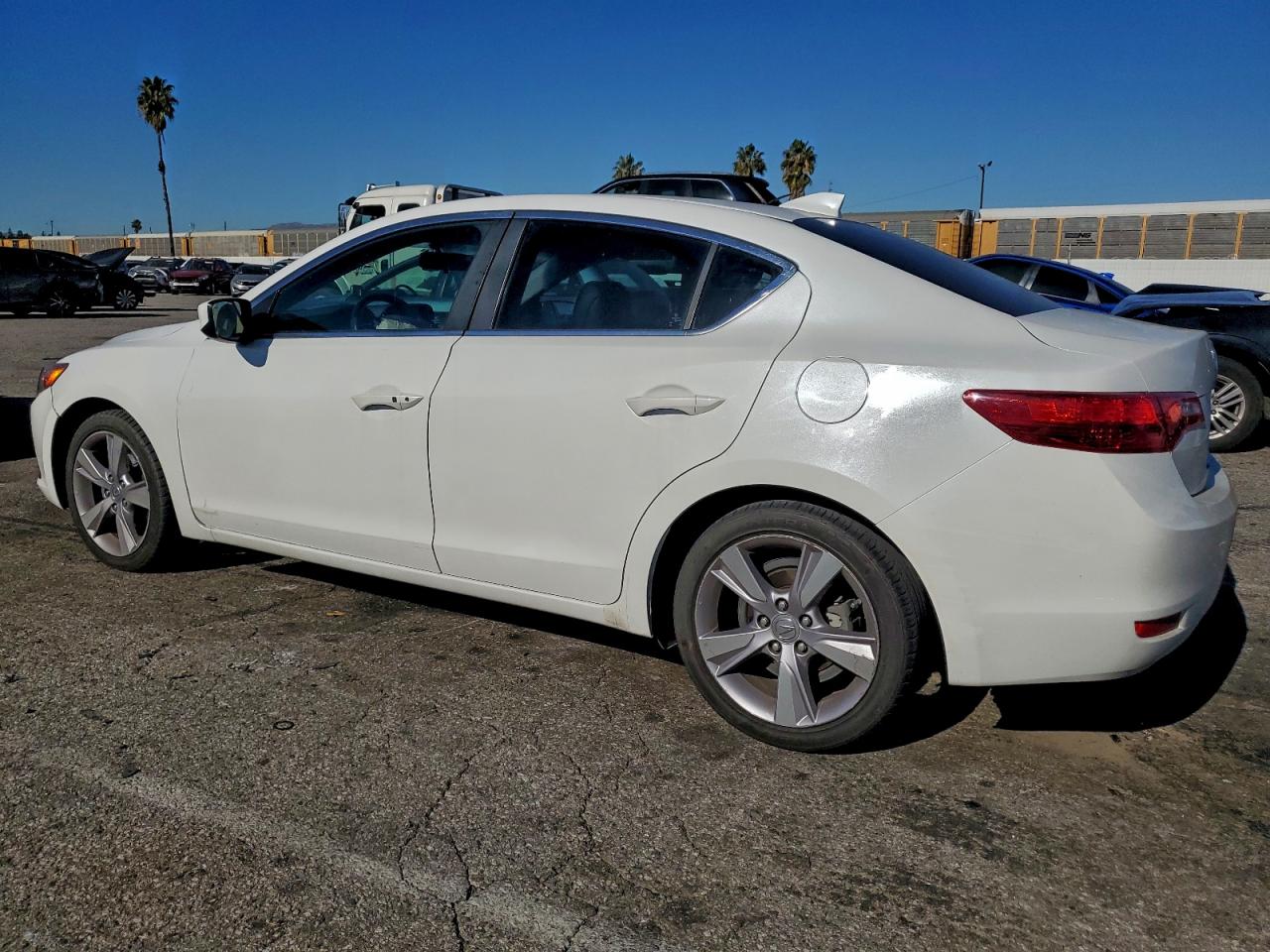 2014 ACURA ILX 20 photo 2