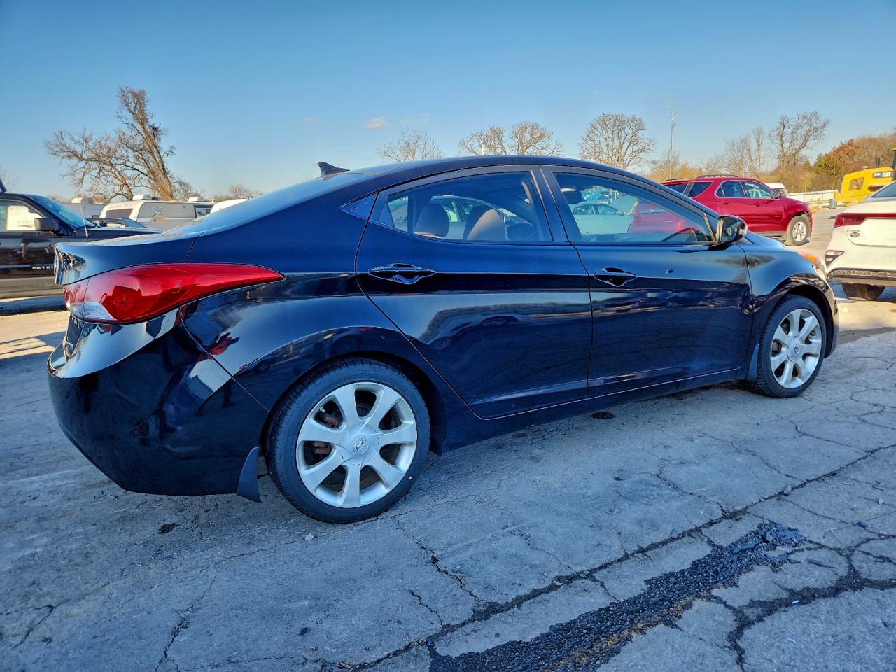 2012 HYUNDAI ELANTRA GLS photo 3