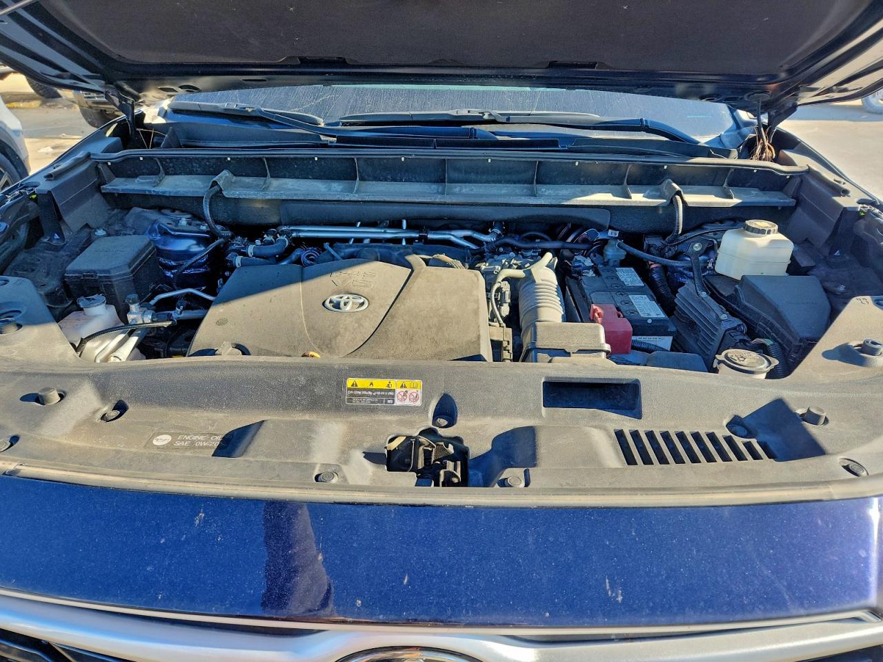 2022 TOYOTA HIGHLANDER XLE photo 12