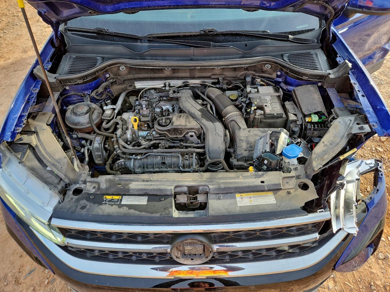2024 VOLKSWAGEN TAOS SEL photo 12