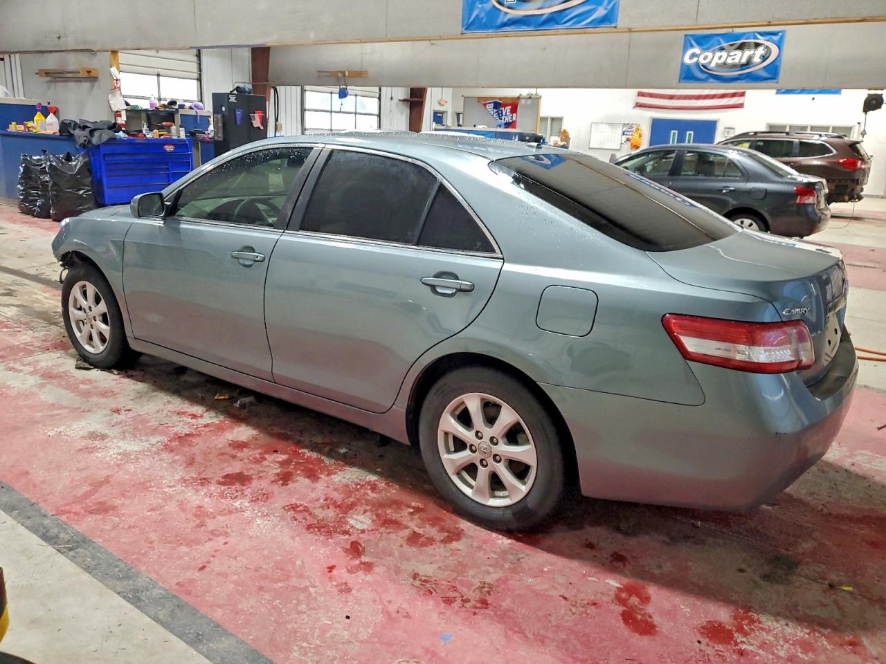 2011 TOYOTA CAMRY BASE photo 2