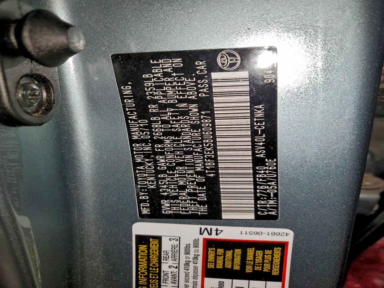 2011 TOYOTA CAMRY BASE photo 13