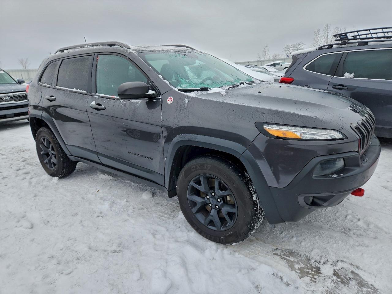 2016 JEEP CHEROKEE TRAILHAWK photo 4