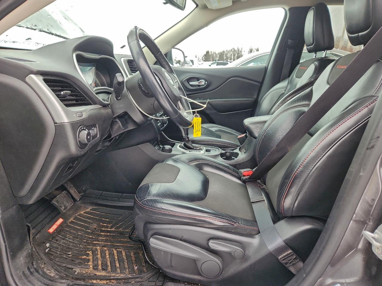 2016 JEEP CHEROKEE TRAILHAWK photo 7