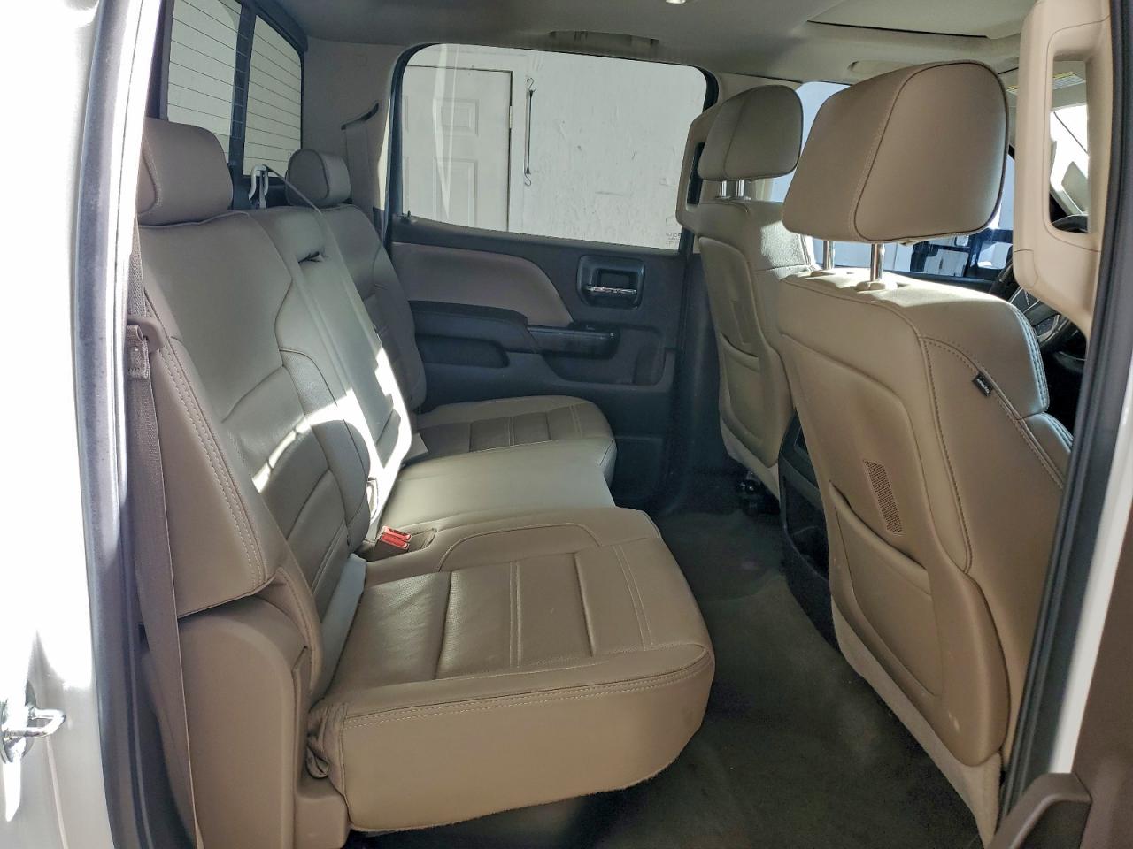 2015 GMC SIERRA K2500 DENALI photo 10
