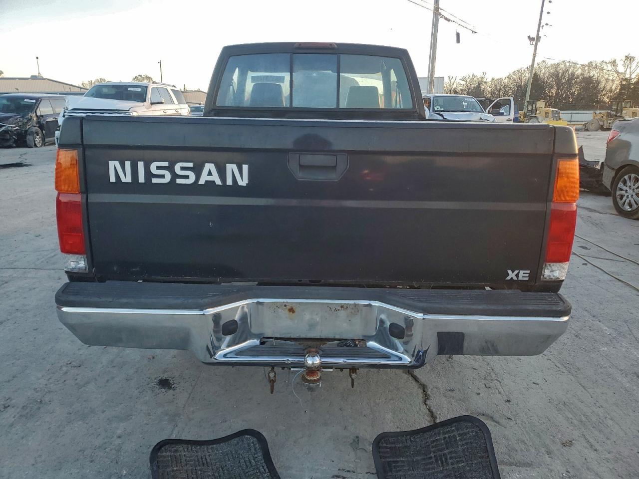 1996 NISSAN TRUCK KING CAB SE photo 6
