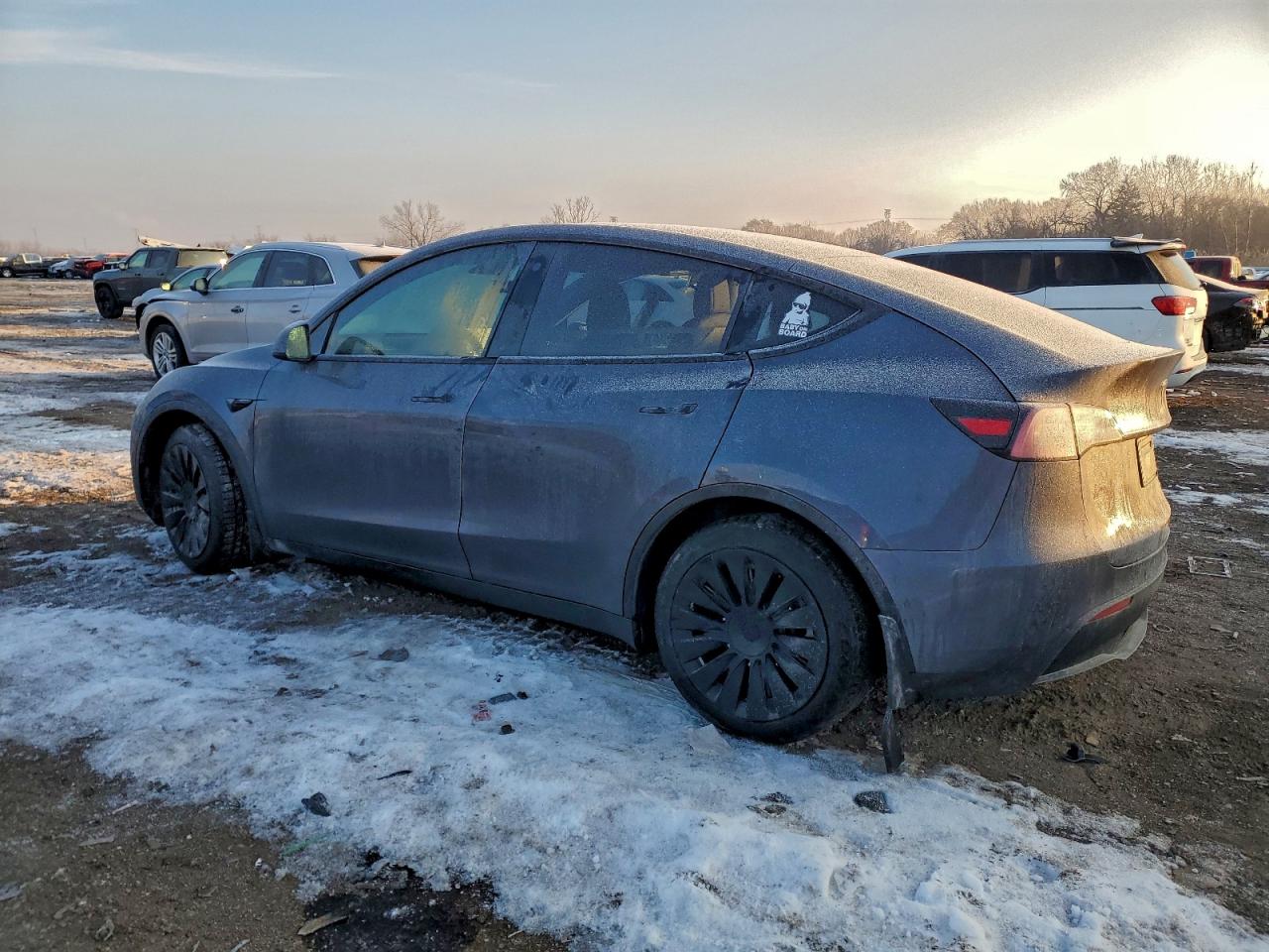 2021 TESLA MODEL Y photo 4