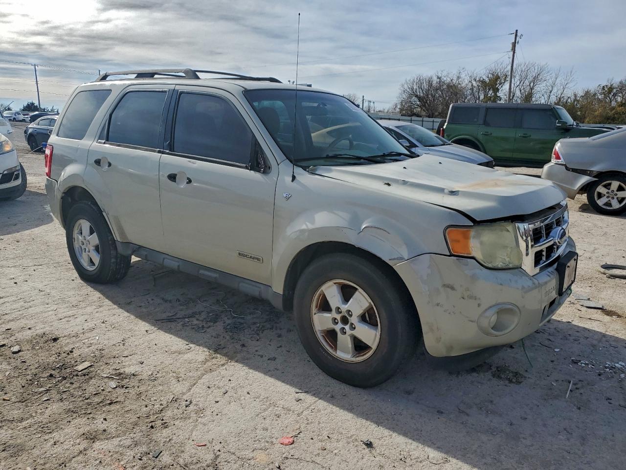2008 FORD ESCAPE XLT photo 4