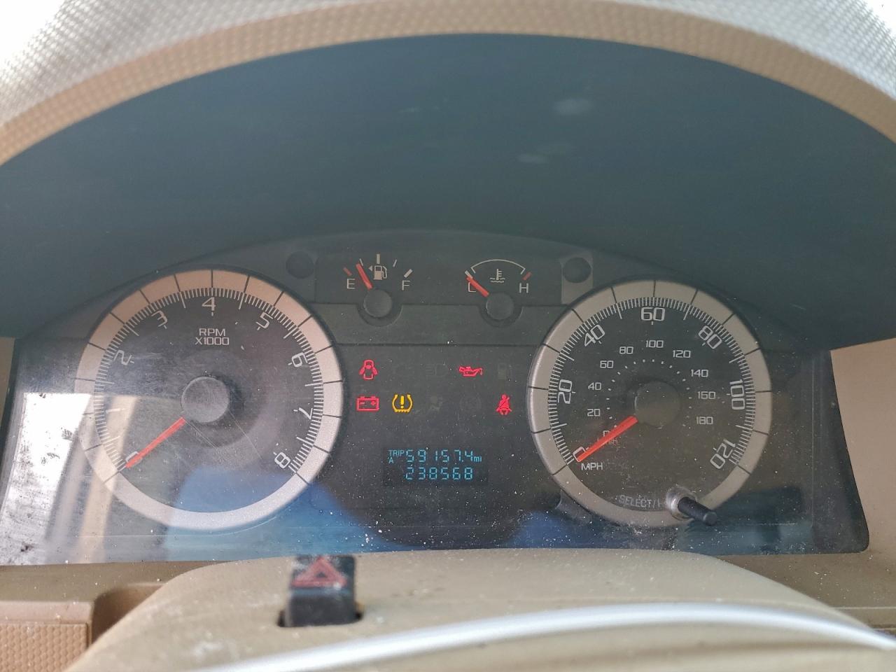 2008 FORD ESCAPE XLT photo 9