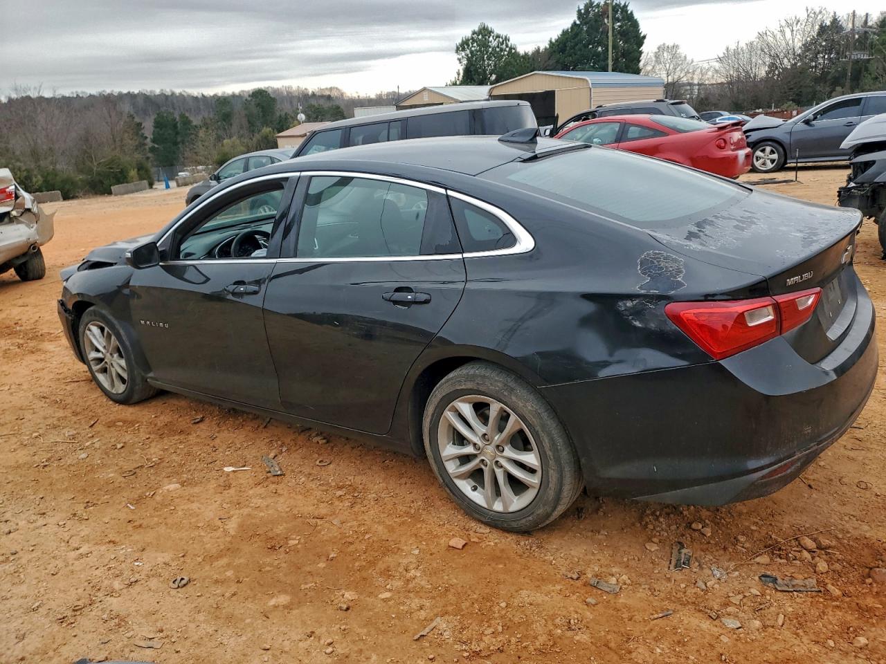 2018 CHEVROLET MALIBU LT photo 2