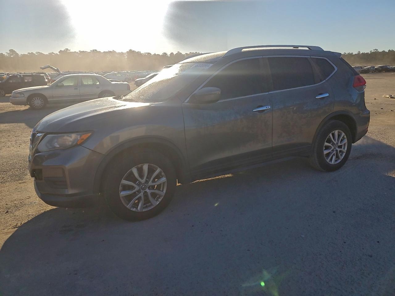 2017 NISSAN ROGUE