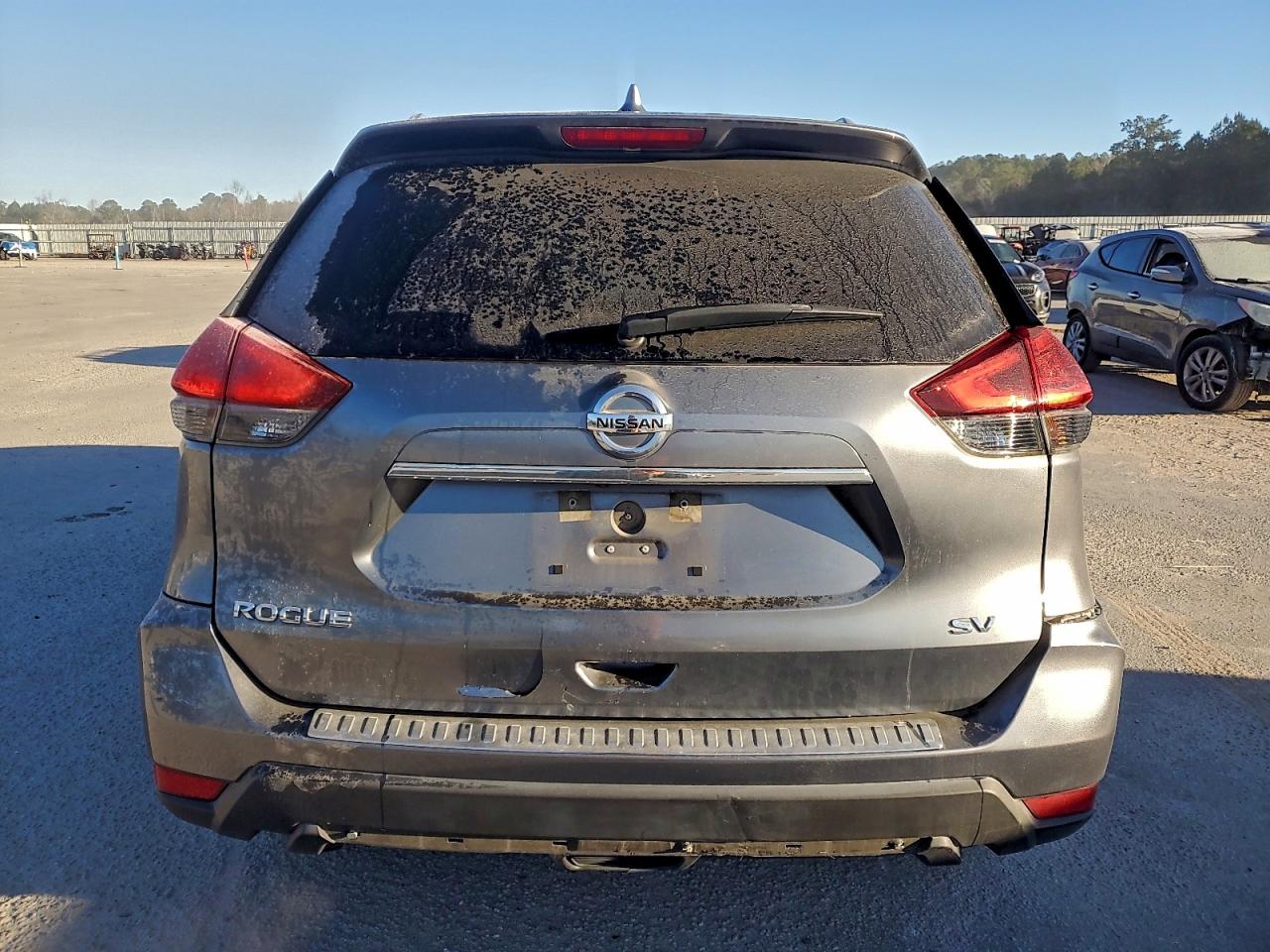 2017 NISSAN ROGUE S photo 6