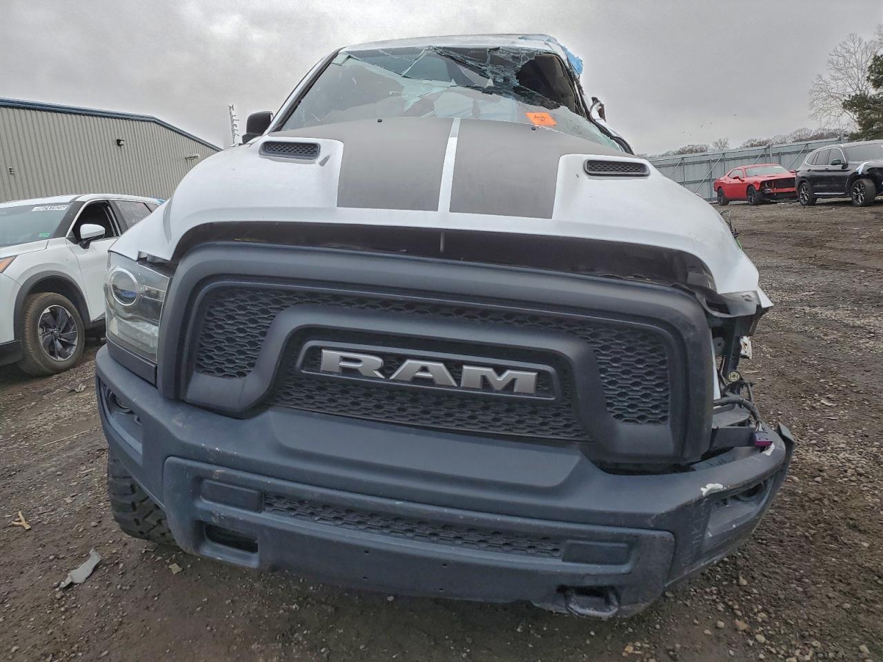 2019 RAM 1500 CLASSIC SLT photo 5
