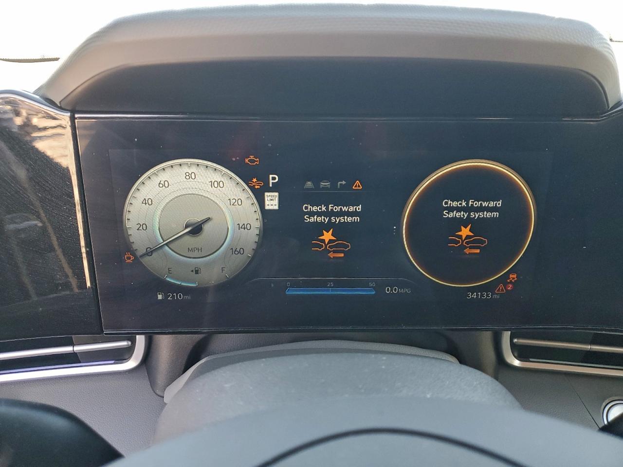 2024 HYUNDAI ELANTRA SEL photo 9