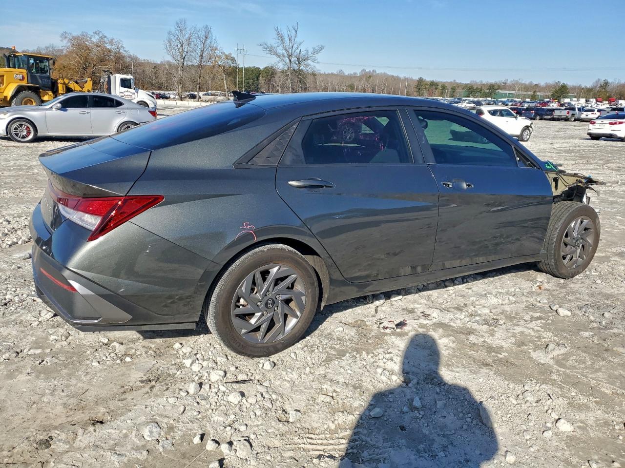 2024 HYUNDAI ELANTRA SEL photo 3