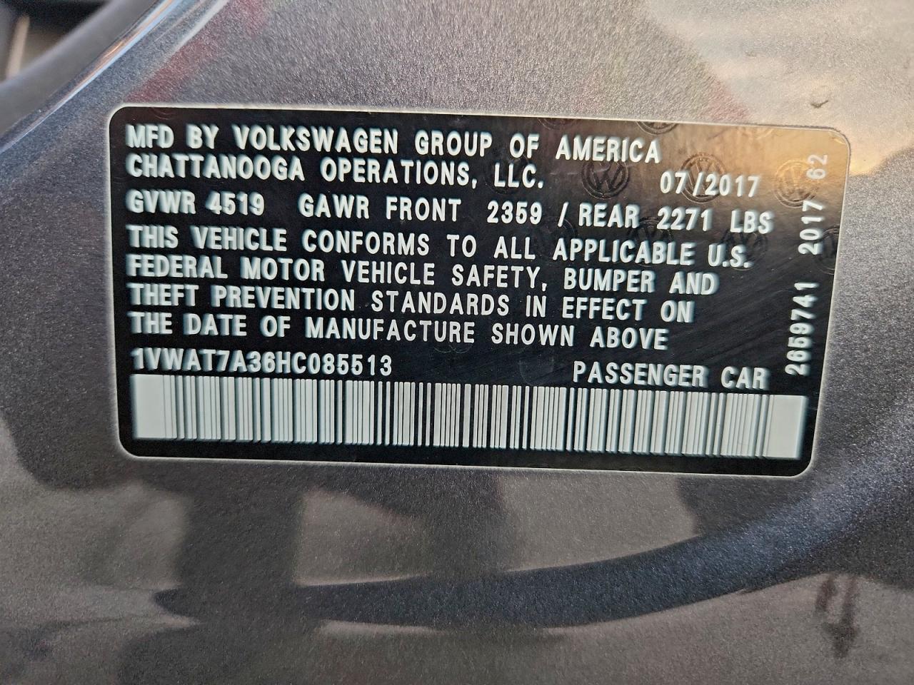 2017 VOLKSWAGEN PASSAT S photo 13