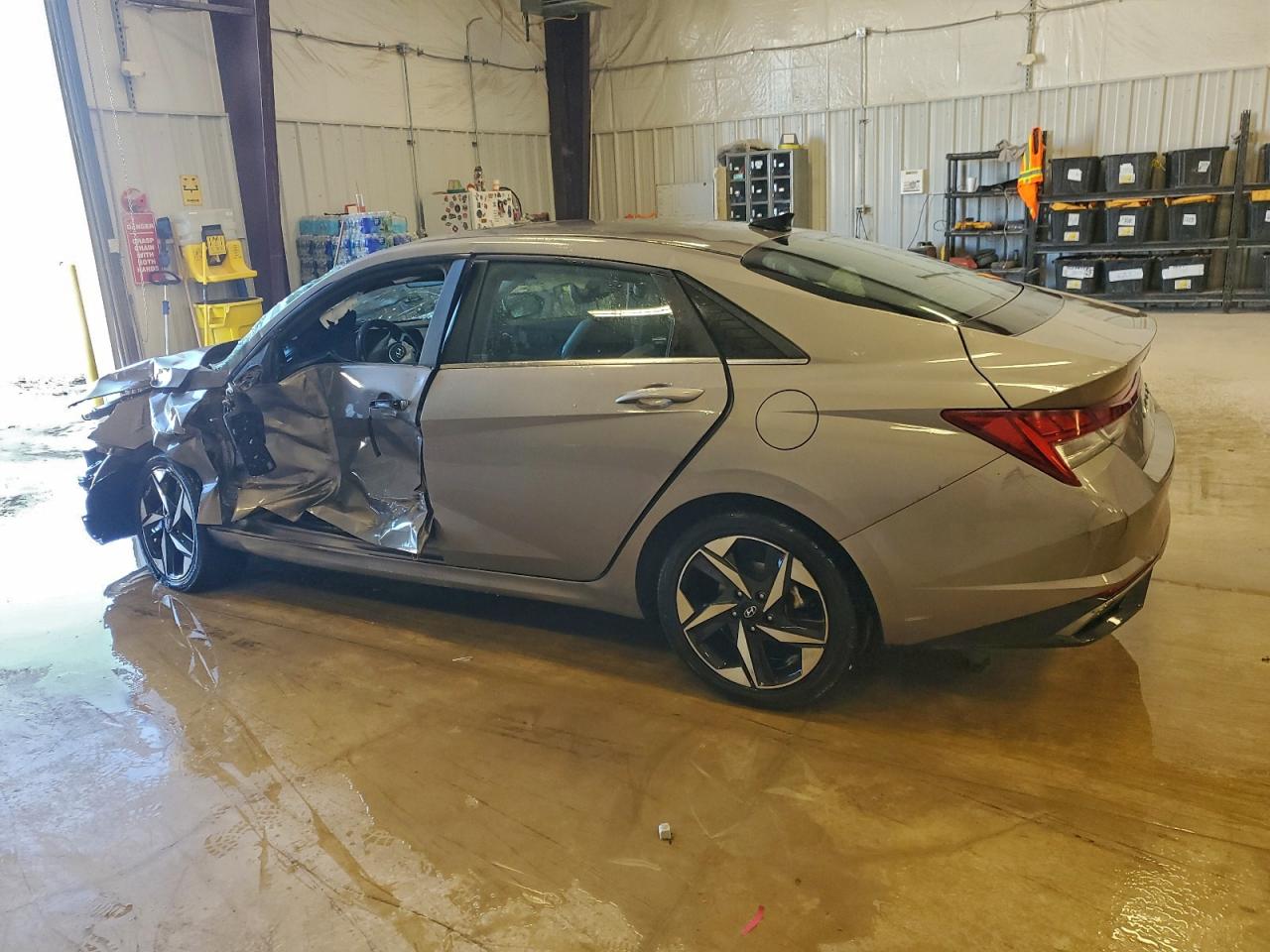 2021 HYUNDAI ELANTRA LIMITED photo 2