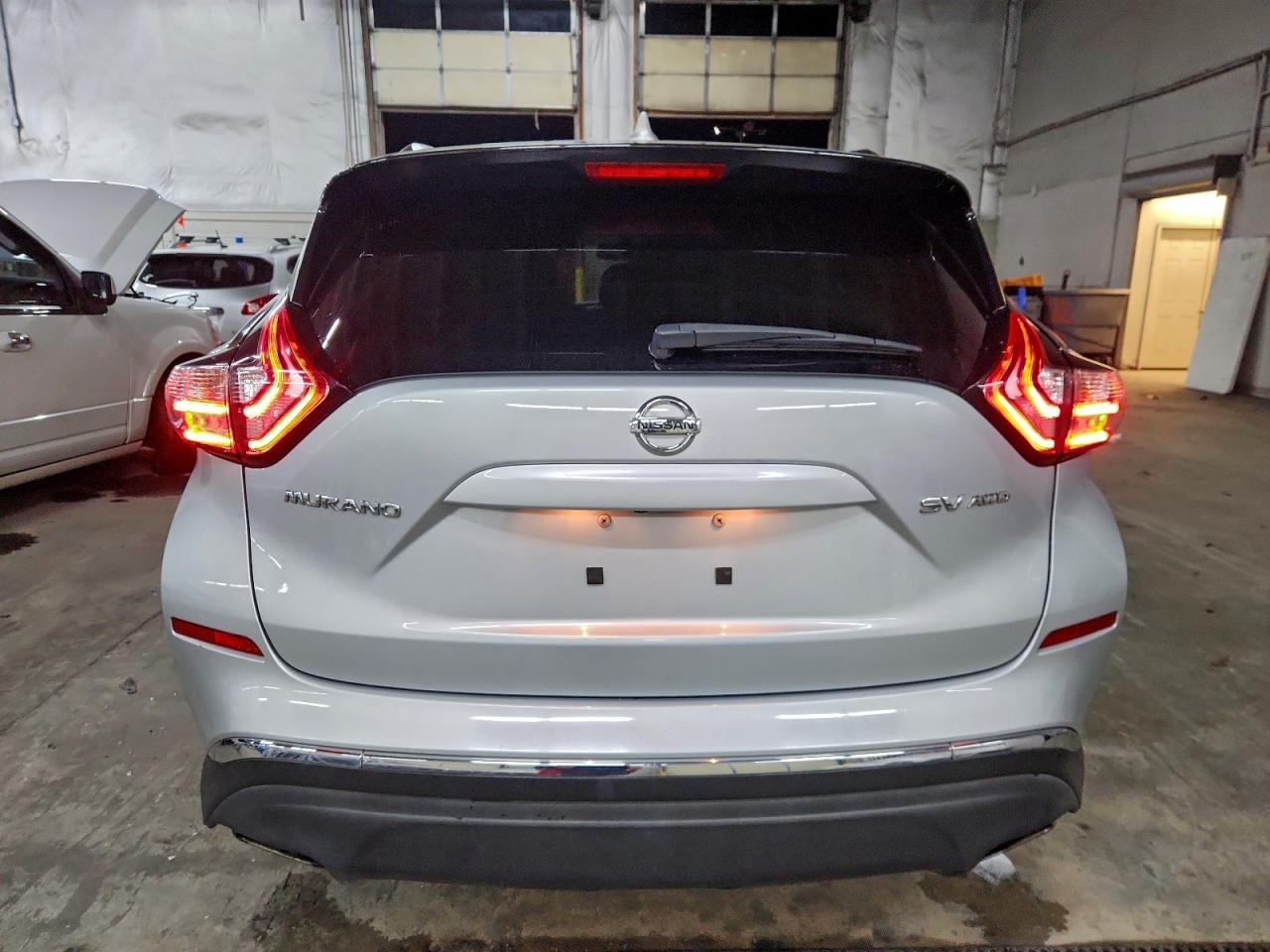 2018 NISSAN MURANO S photo 11