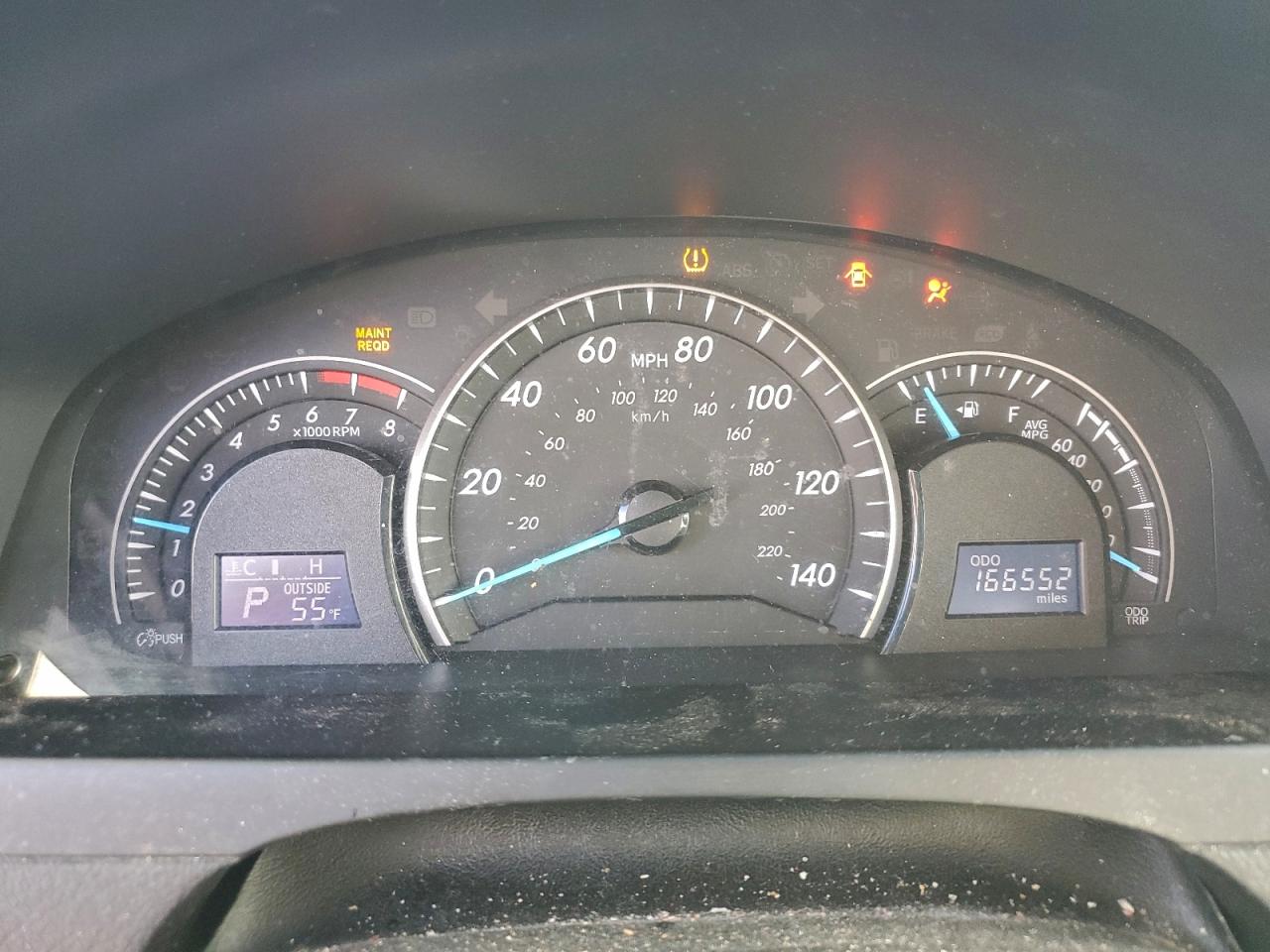 2014 TOYOTA CAMRY L photo 9