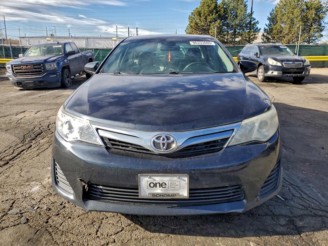 2014 TOYOTA CAMRY L photo 5