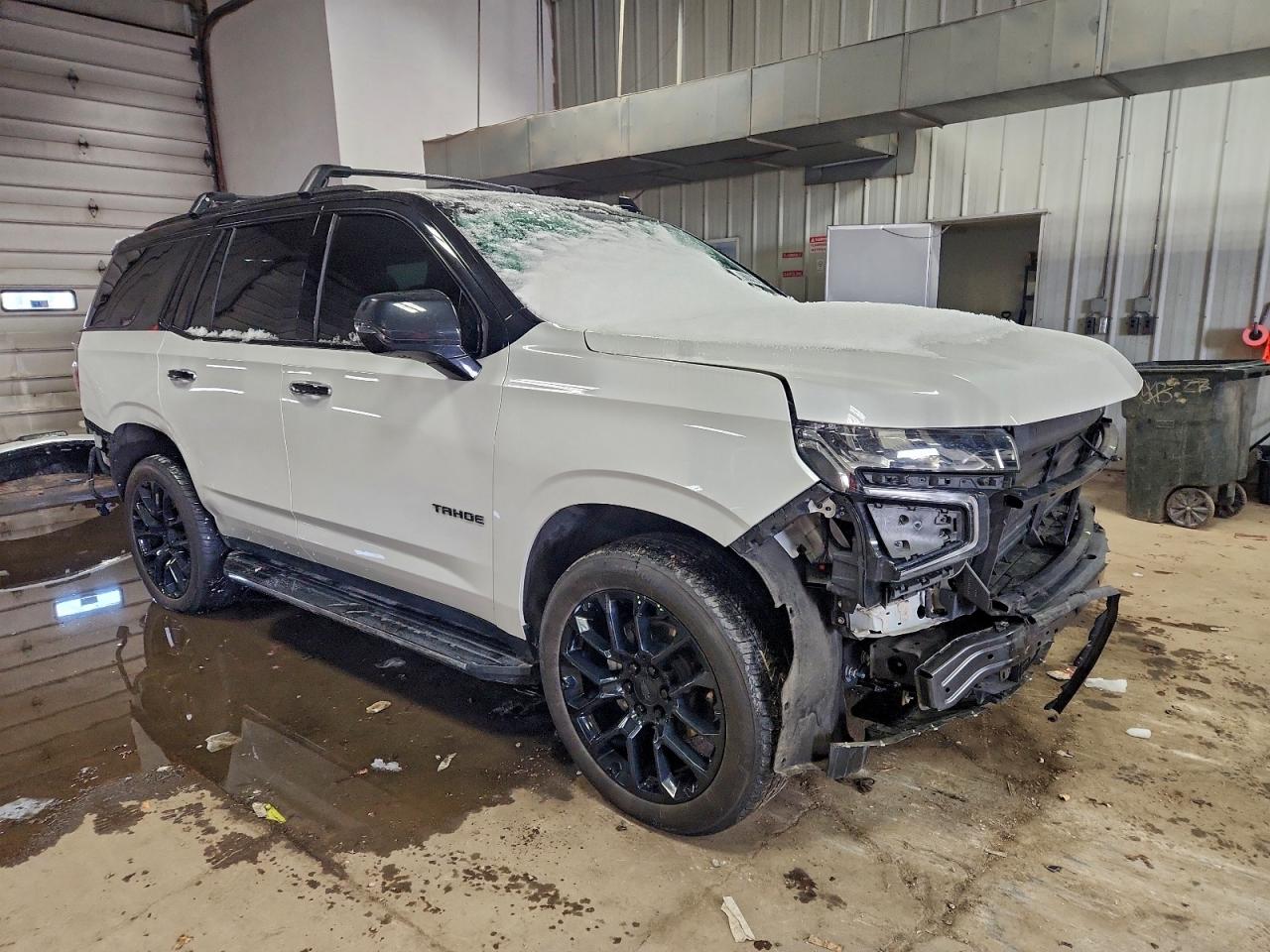 2023 CHEVROLET TAHOE K1500 PREMIER photo 4