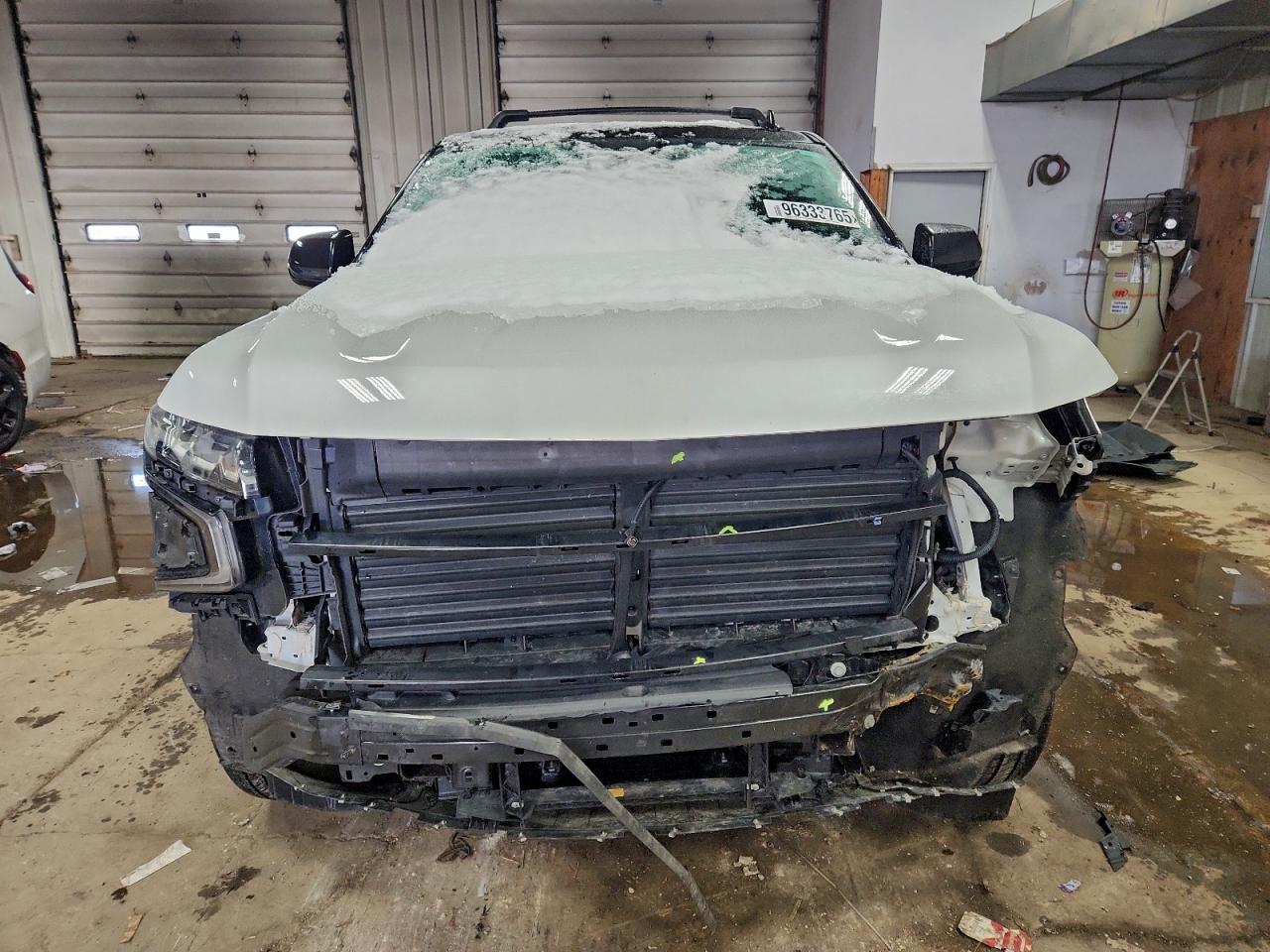 2023 CHEVROLET TAHOE K1500 PREMIER photo 5