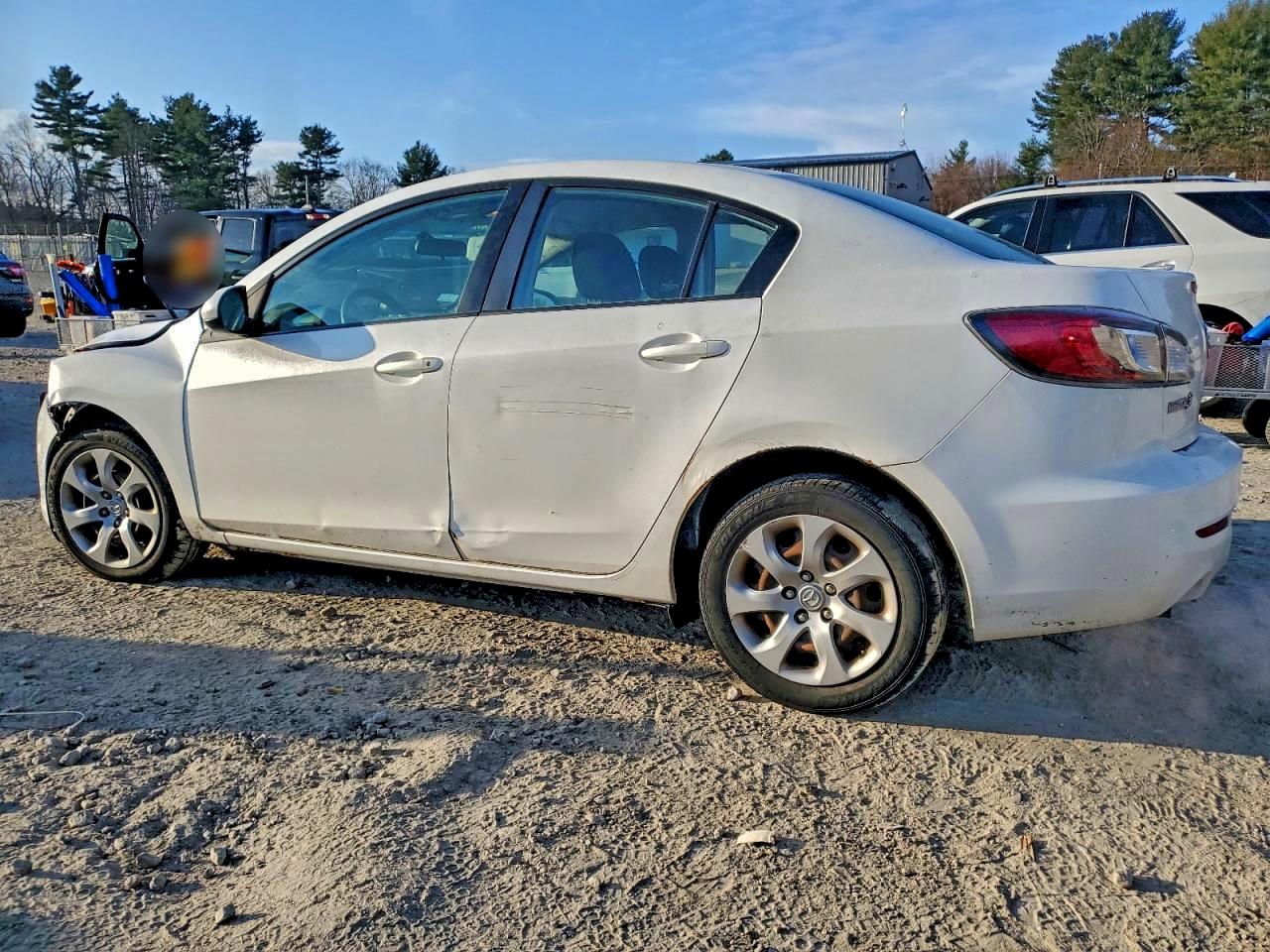 2013 MAZDA 3 I photo 2